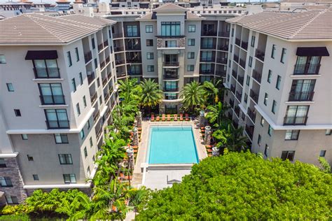 Fort Lauderdale Apartments .